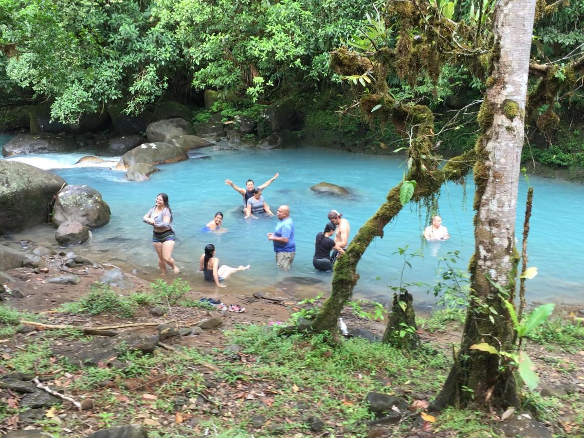 Cabinas Piuri 2* Rio Celeste