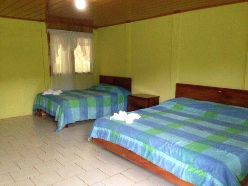 Hotel Cabinas Piuri 2*
