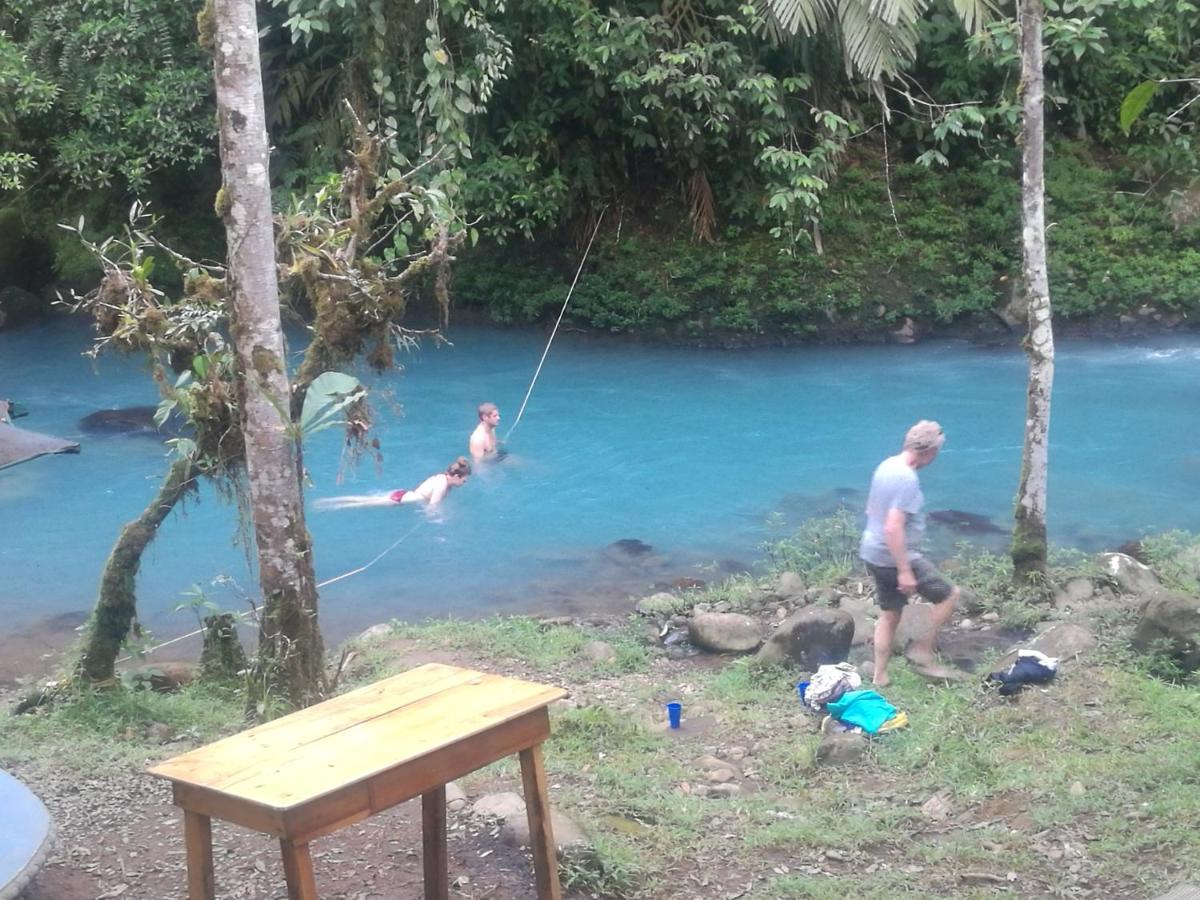Cabinas Piuri Rio Celeste
