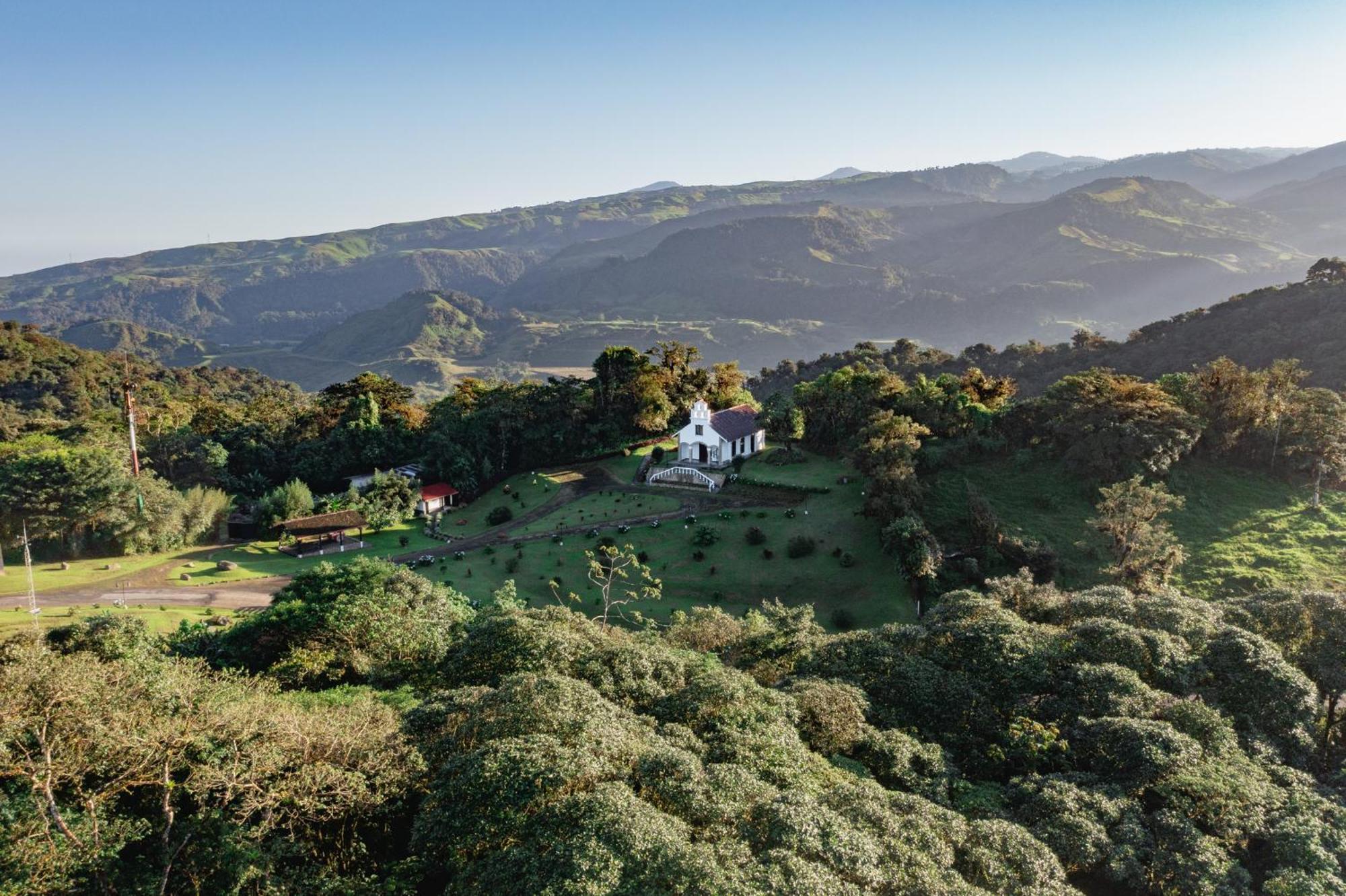 Blanca Cloud Forest & Retreat 4*