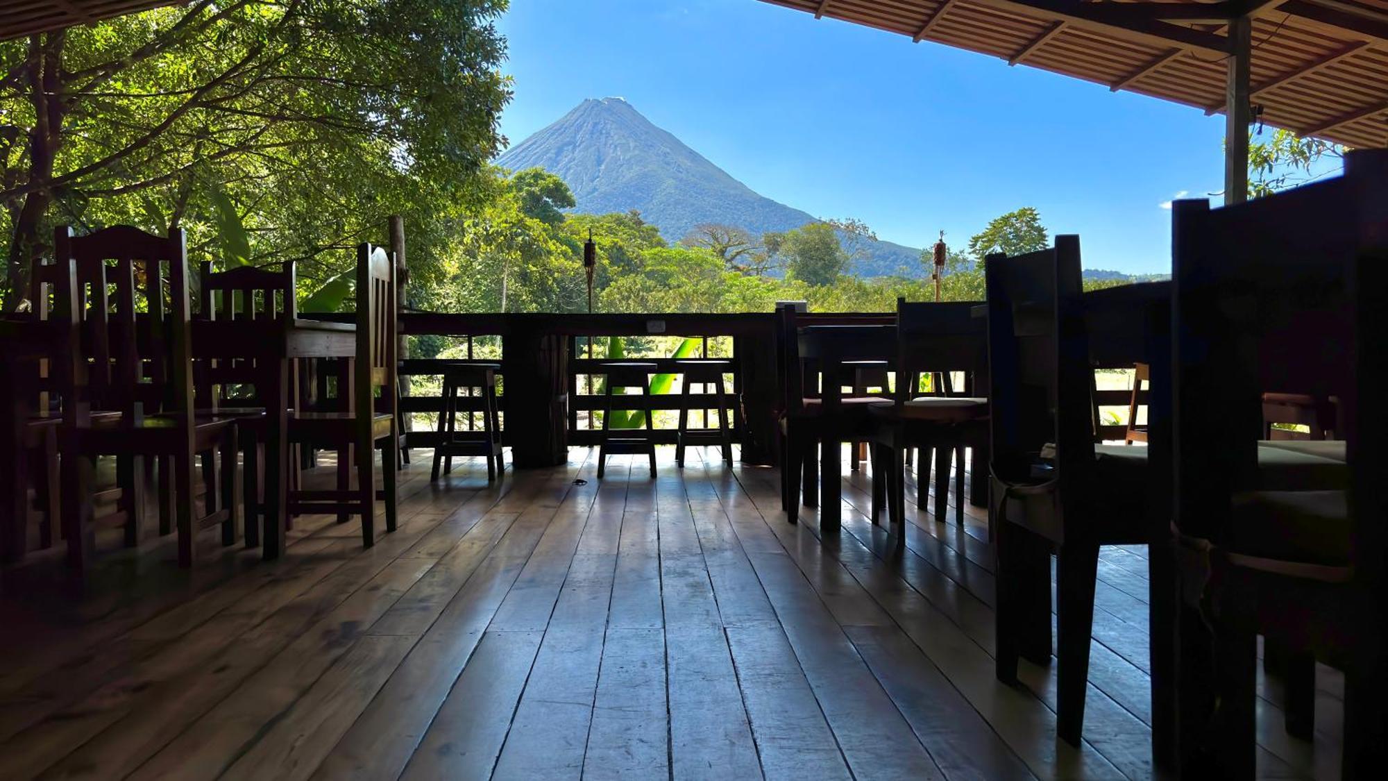 Arenal Monara