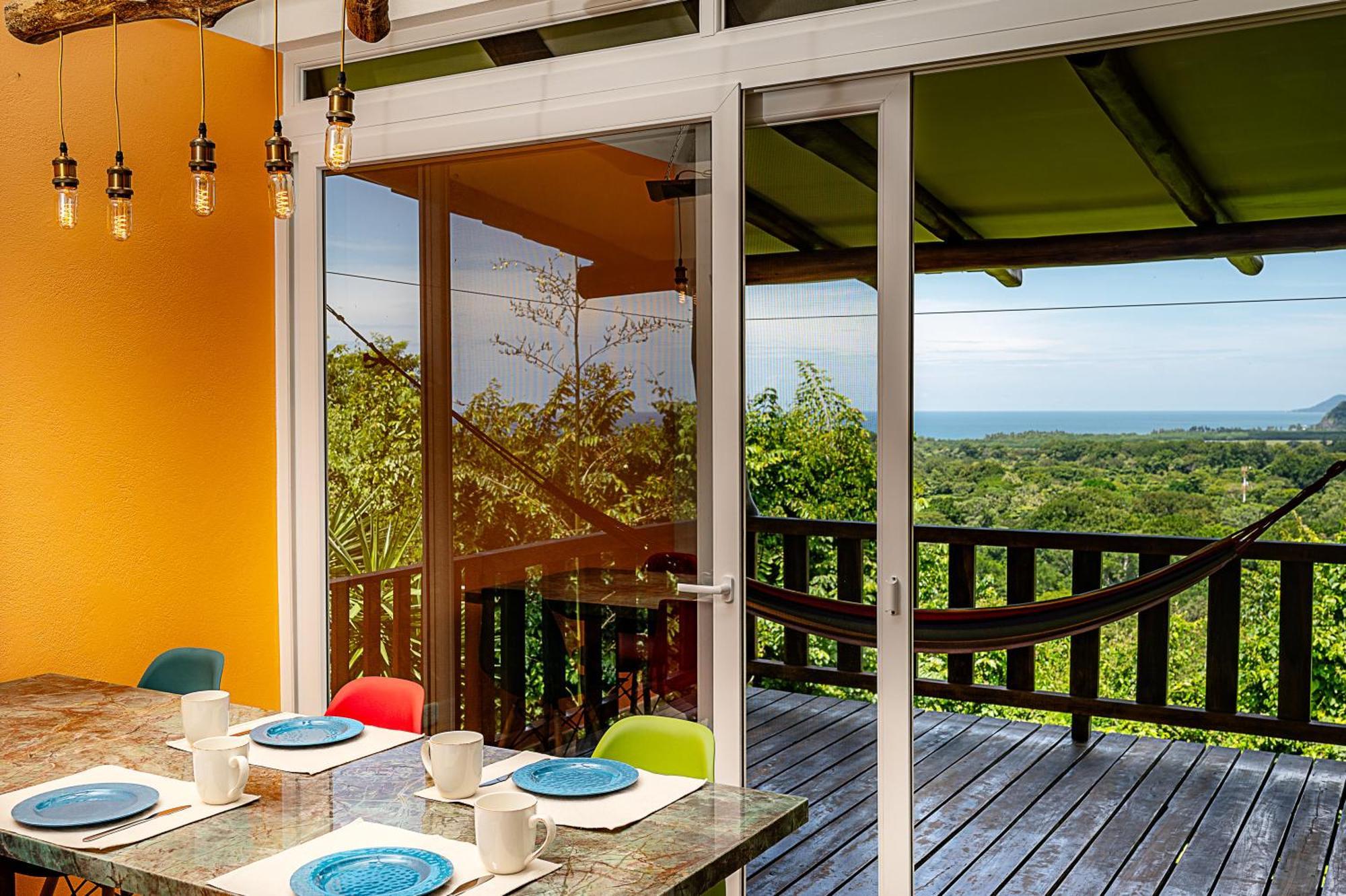 Casa Laureles