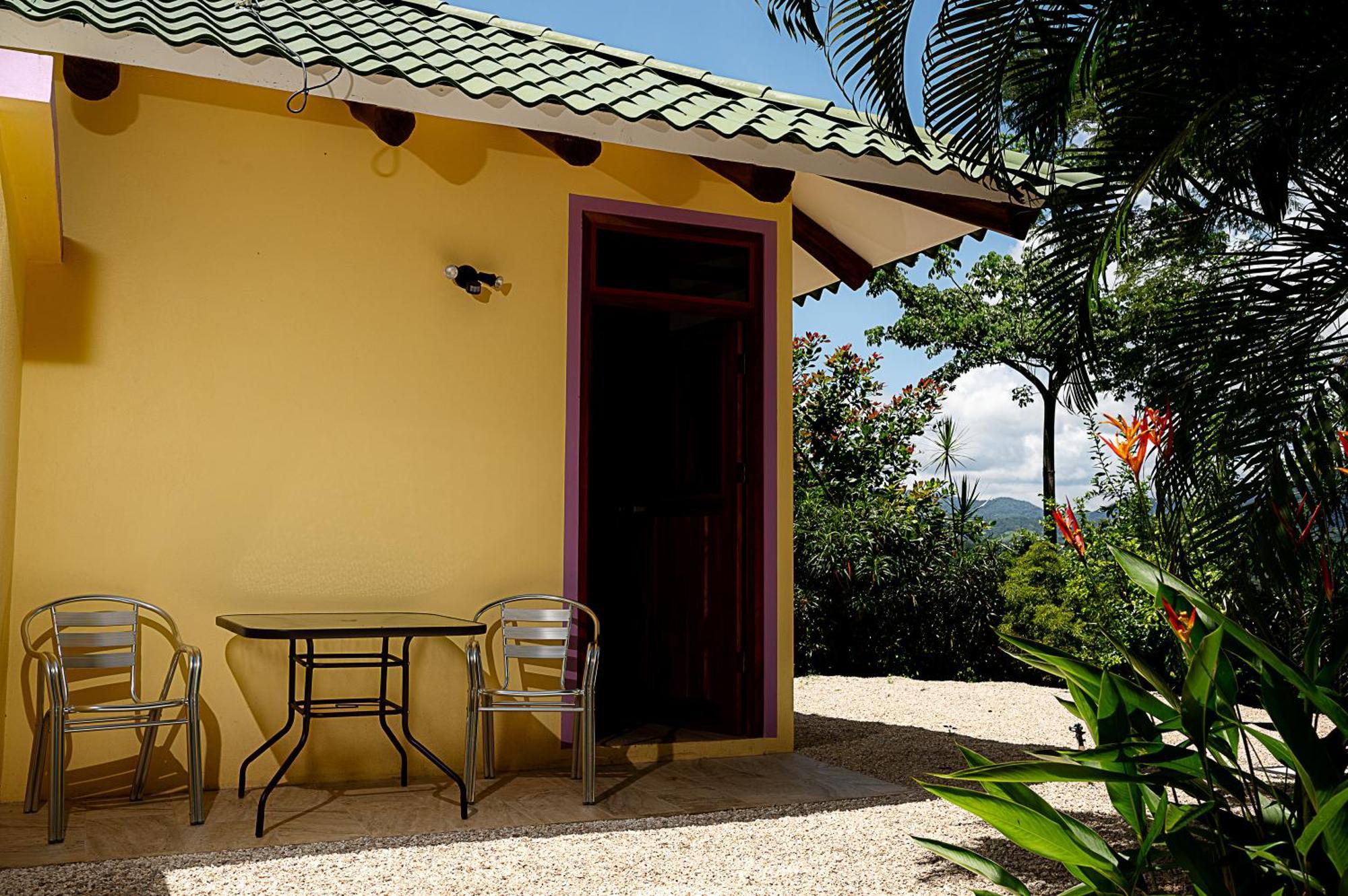 Casa Laureles 3*