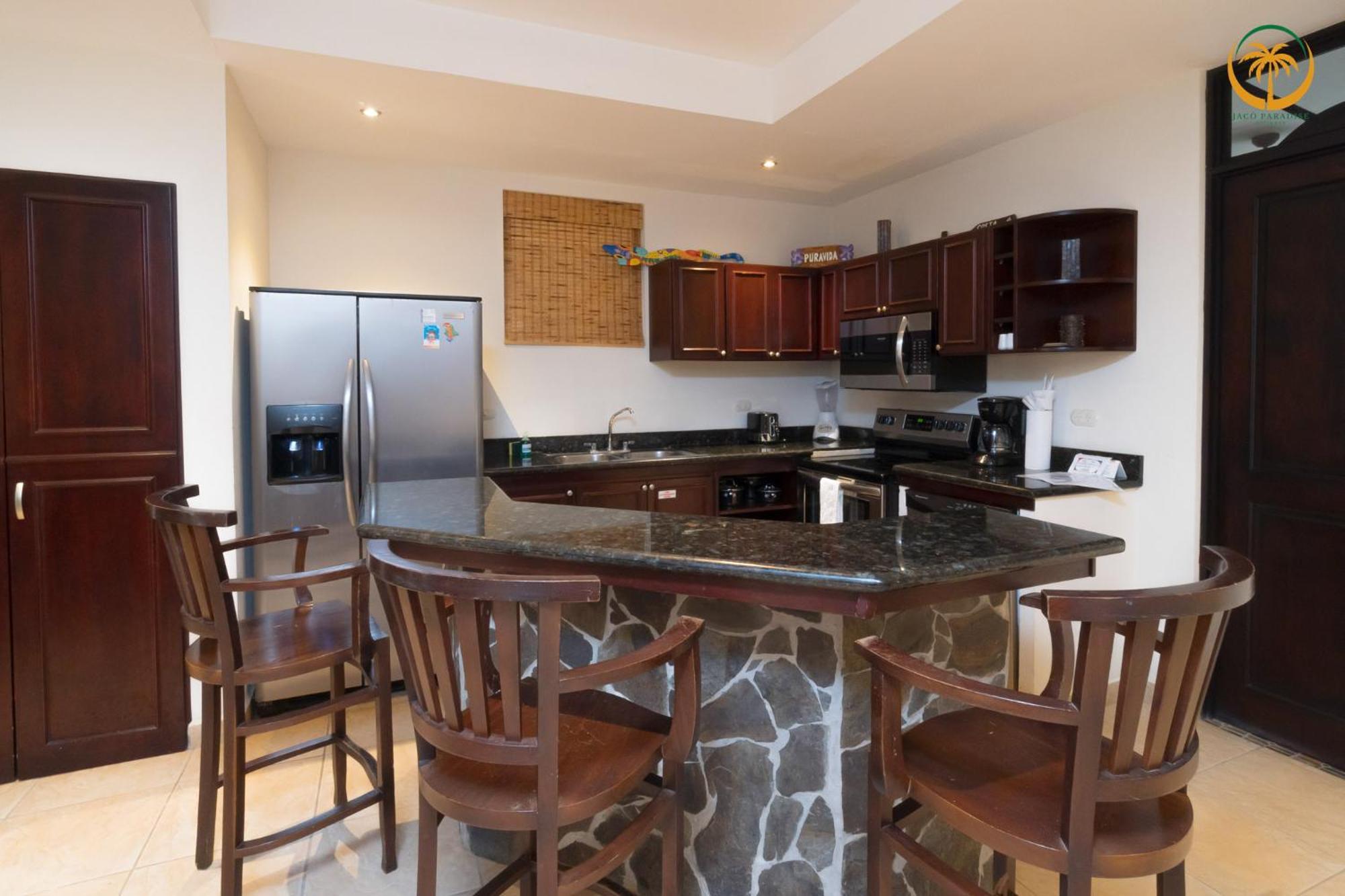 Bahia Encantada Beach Front Proyect, Jaco Paradise Aparthotel