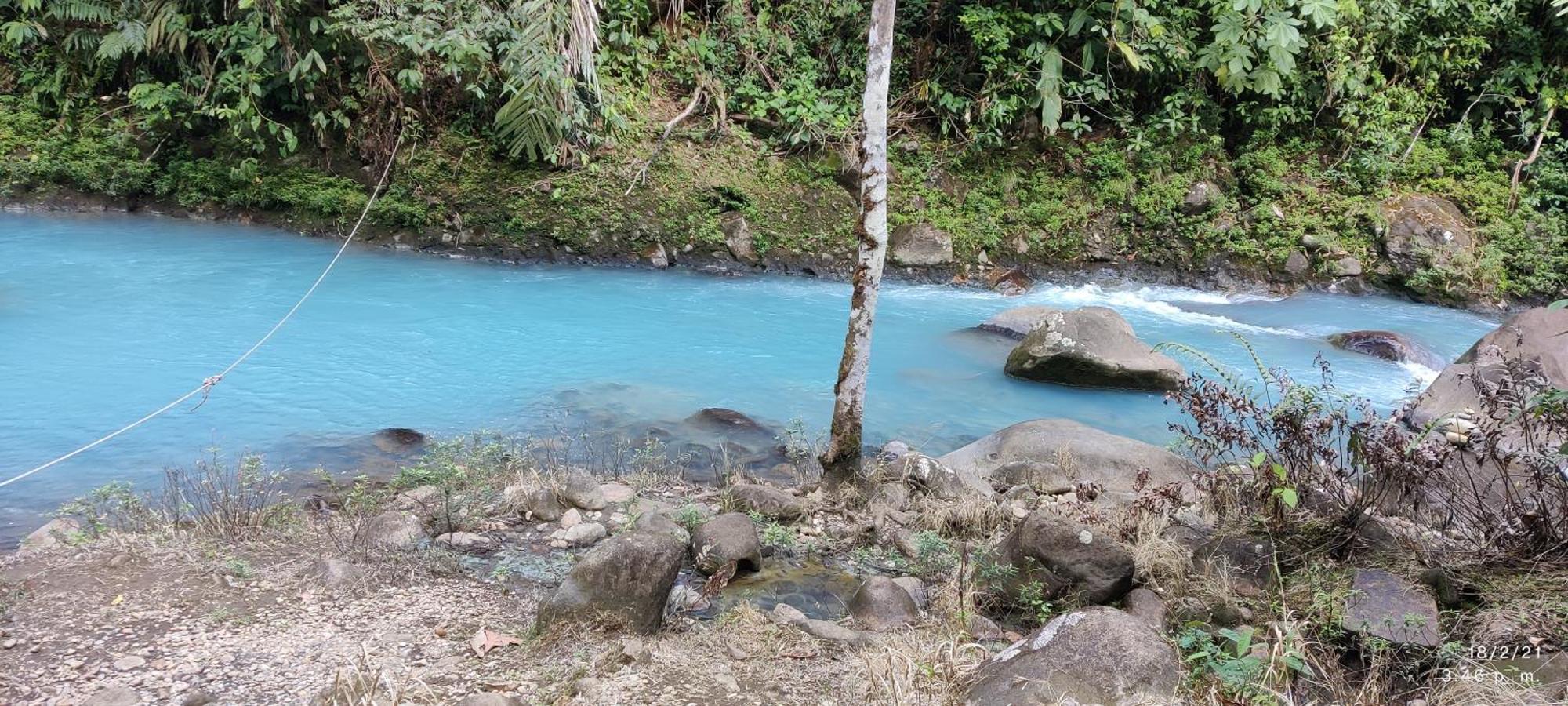 Cabinas Piuri Hotel Rio Celeste