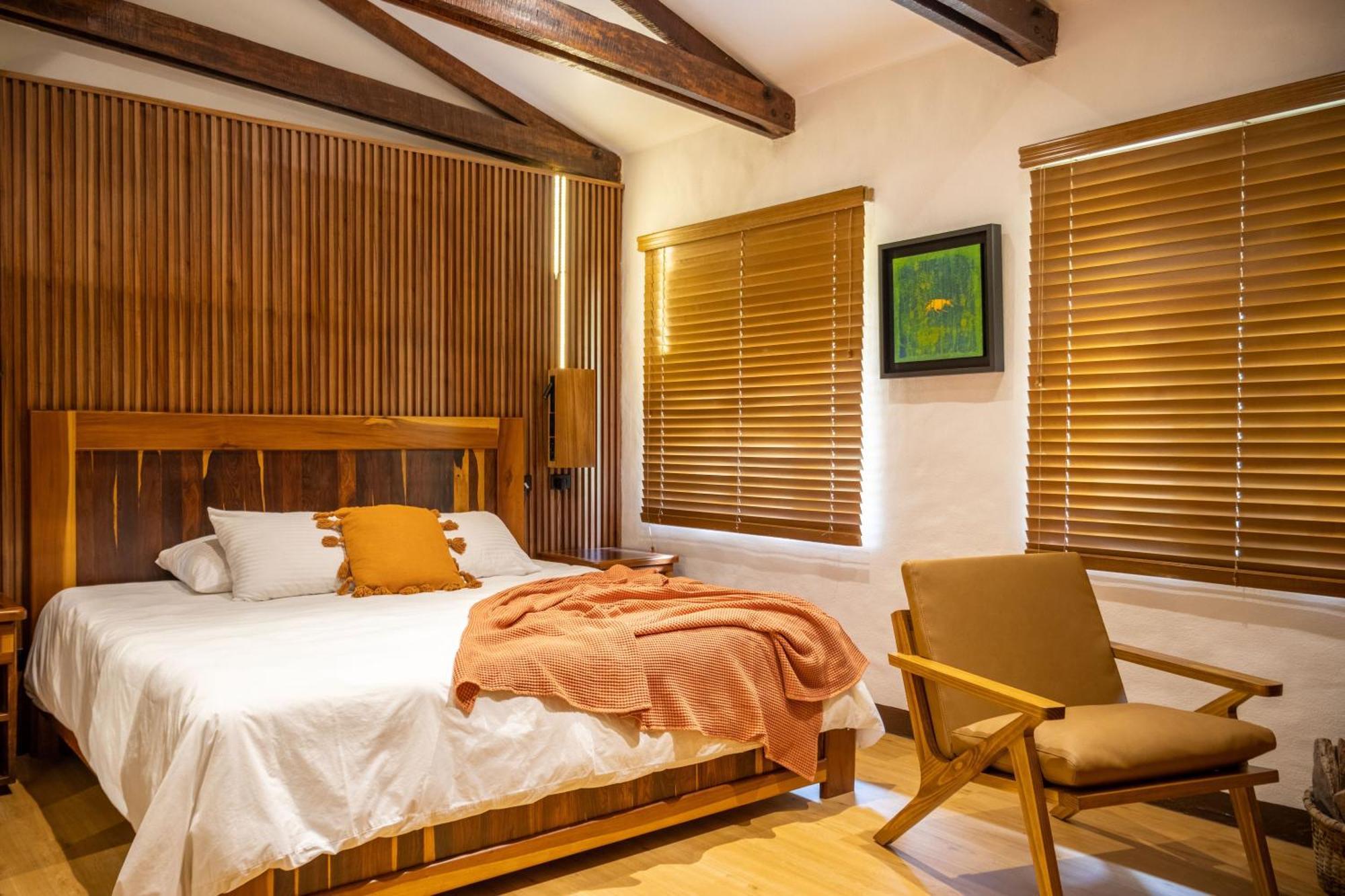 Blanca Cloud Forest & Retreat Hotel 4*