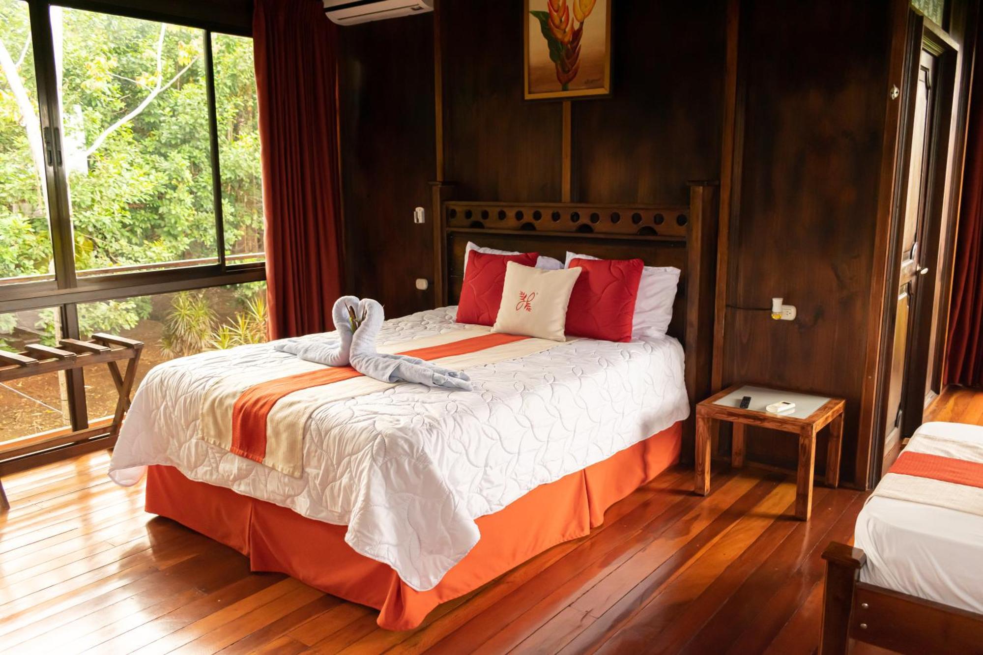 Heliconias Nature & Hot Springs 4*