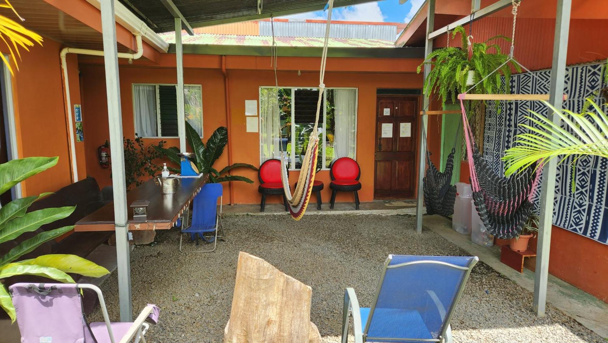 N&s * La Fortuna