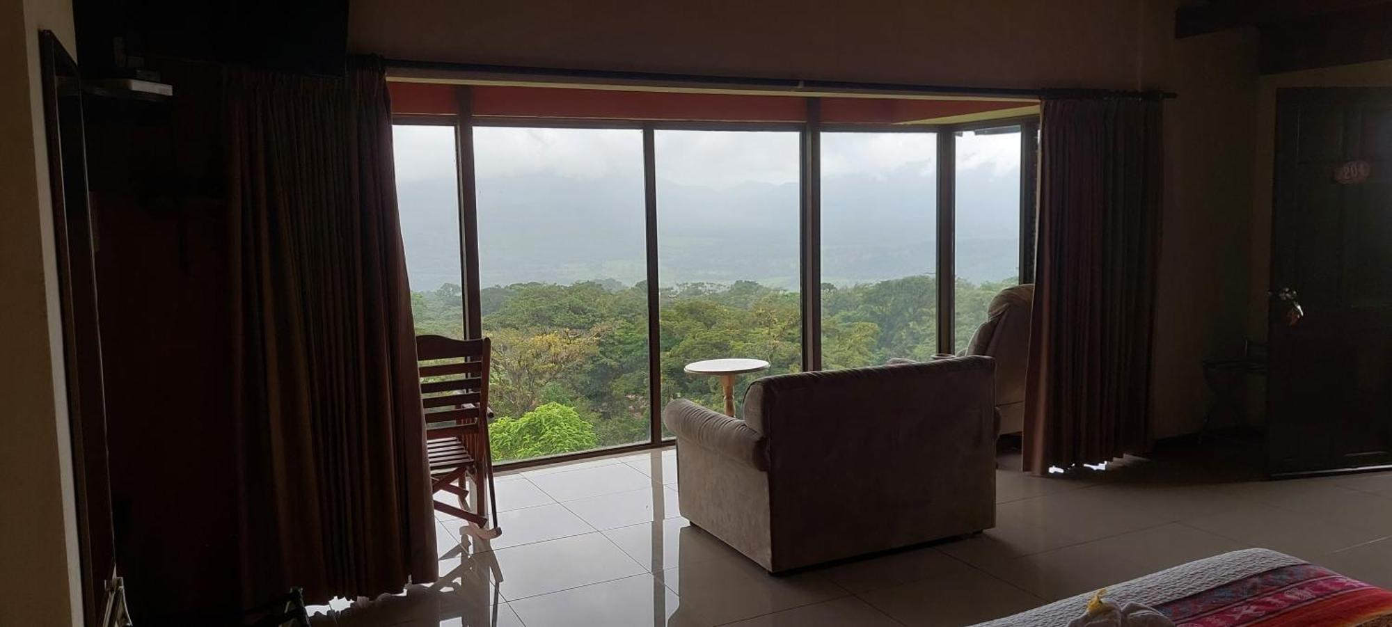 Arenal Lodge