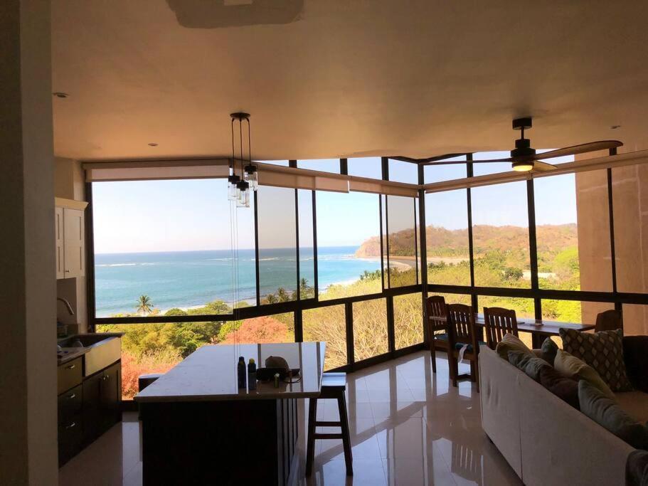 Awesome Ocean & Views Of Beautiful Samara-cr Samara