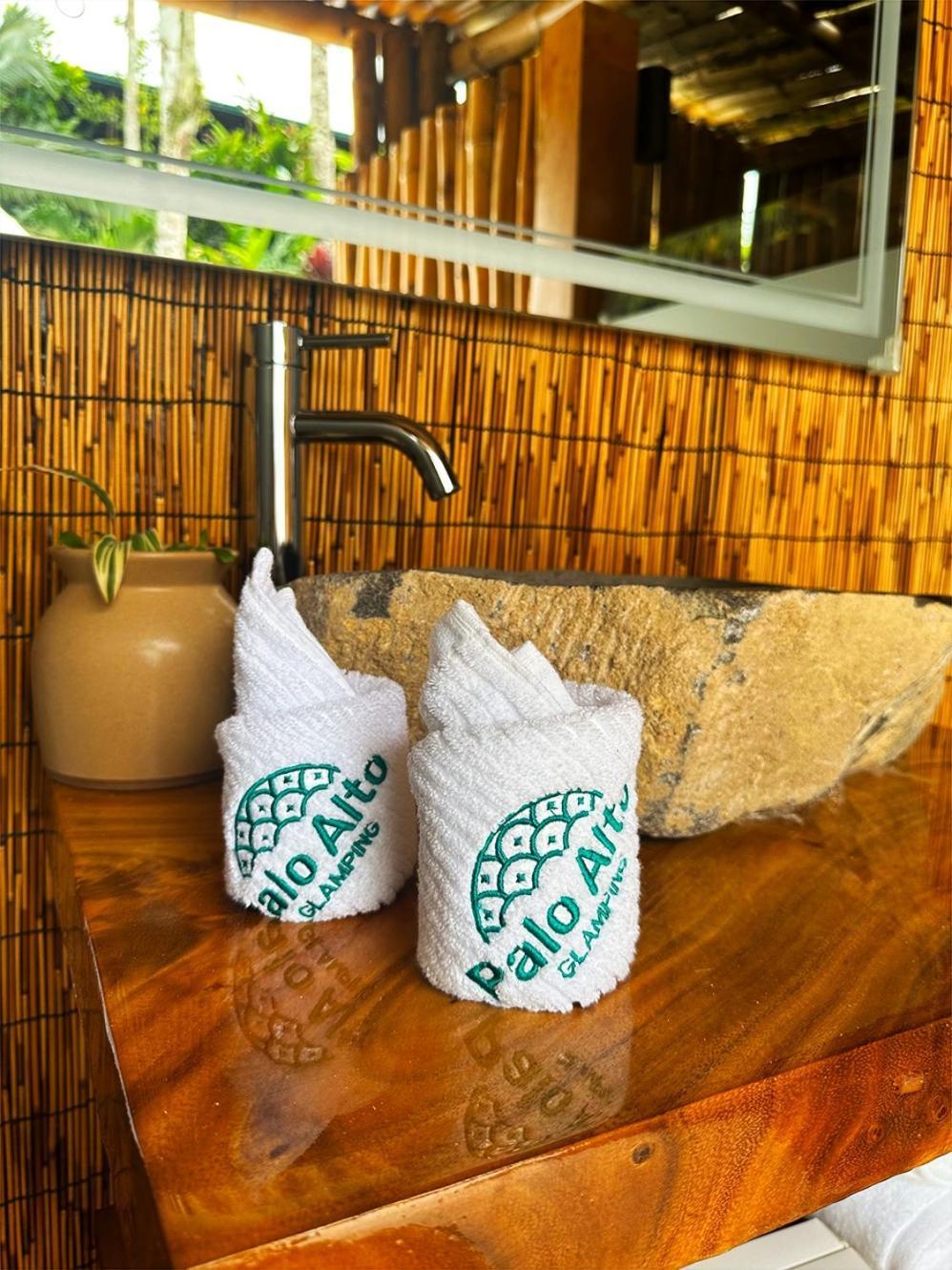 Palo Alto Glamping * Quesada (Alajuela)