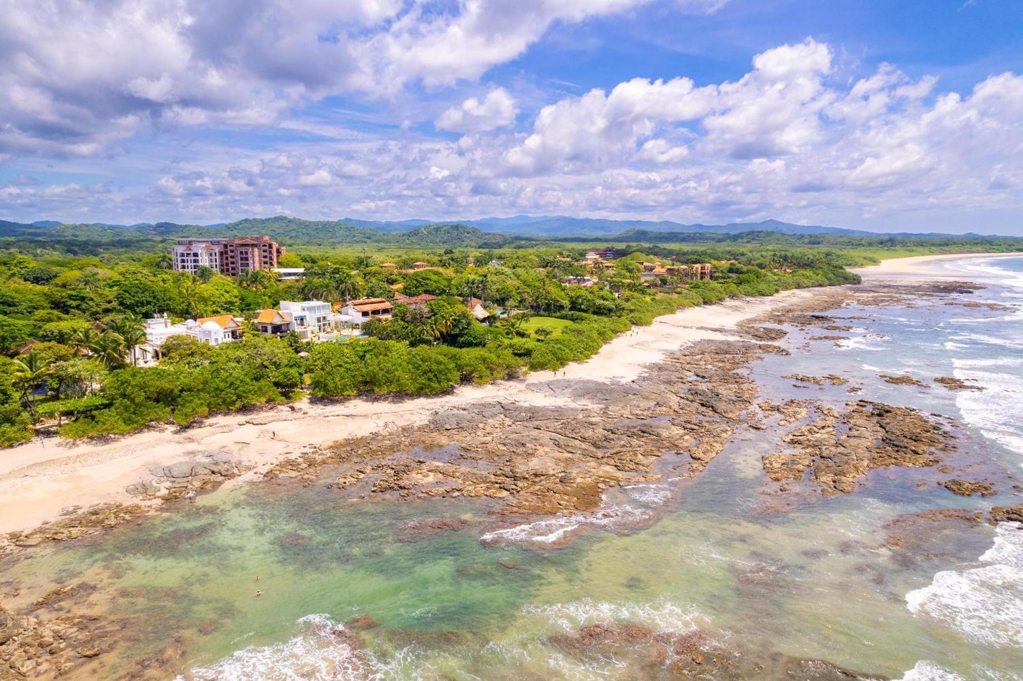 Casa Cocoa - 3 Bedroom In Playa Langosta *