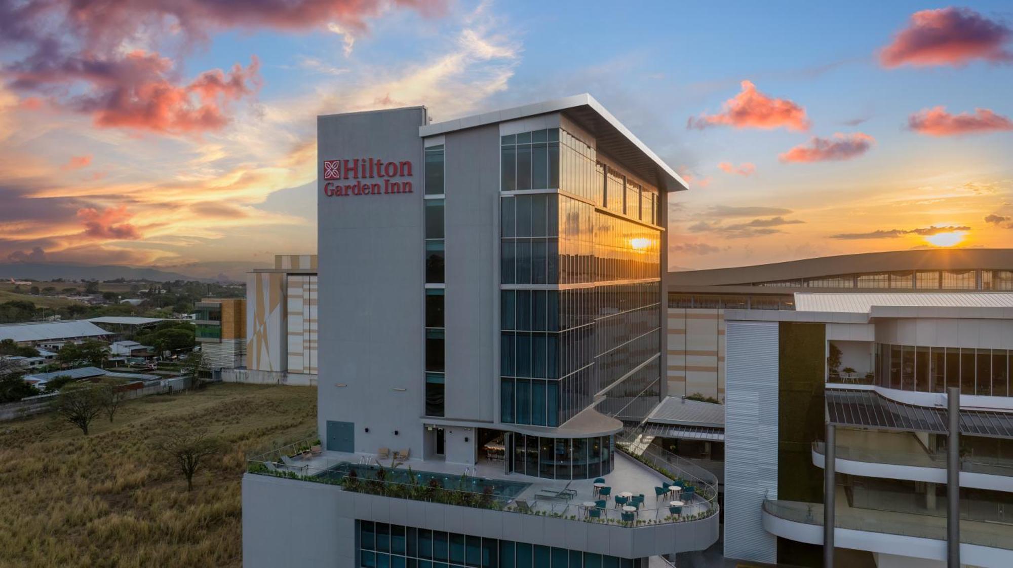 Hilton Garden San Jose Airport Mall