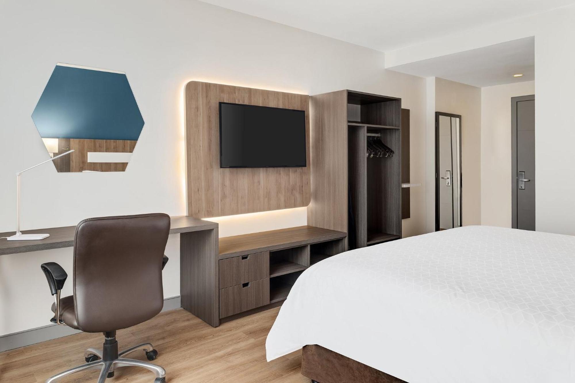 Holiday Express Forum Costa Rica By Ihg Hotel