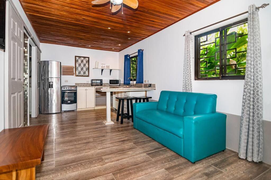 Casa Lluvia Villa *