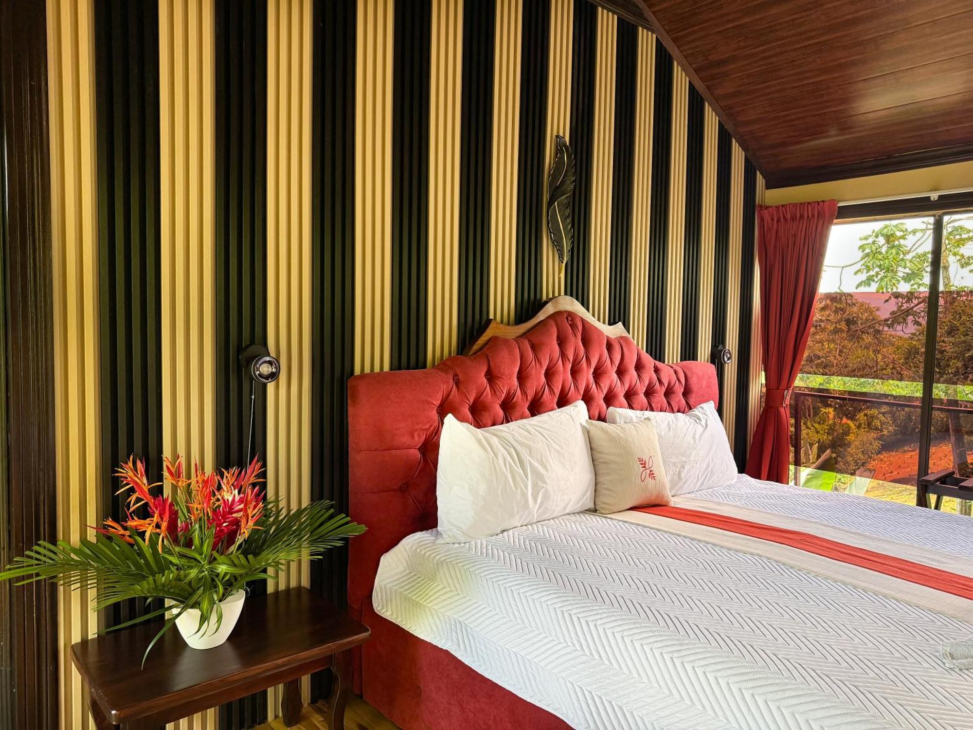 Hotel Heliconias Nature & Hot Springs 4*