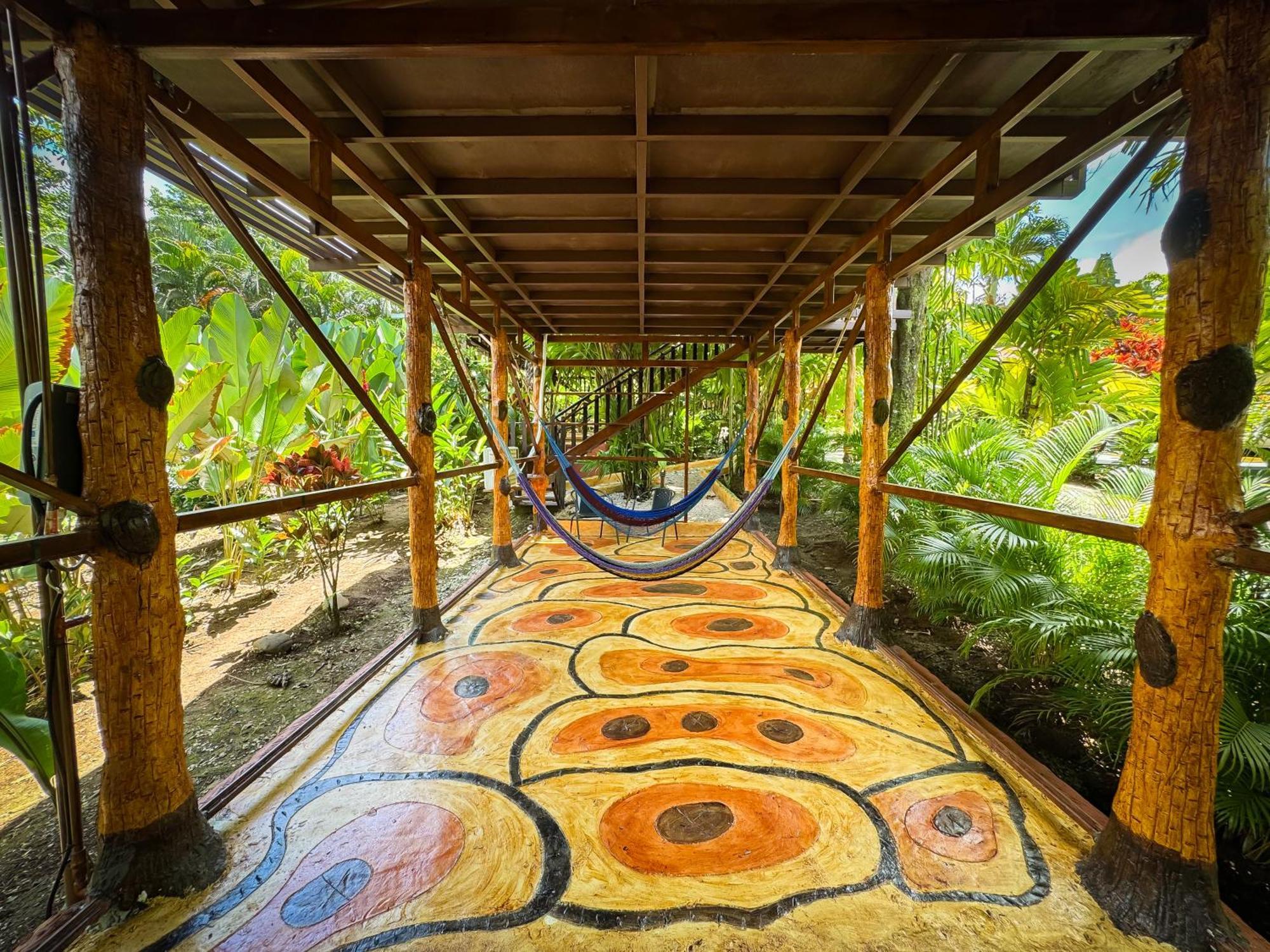 Hotel Heliconias Nature & Hot Springs