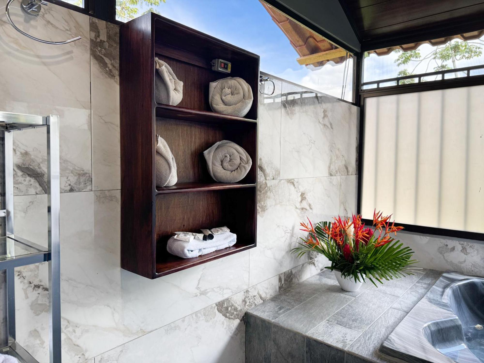 Hotel Heliconias Nature & Hot Springs 4*