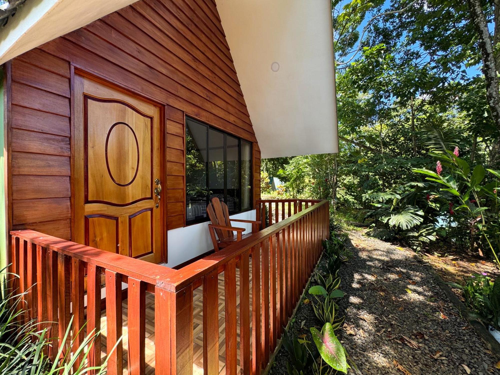Oro Lodge *
