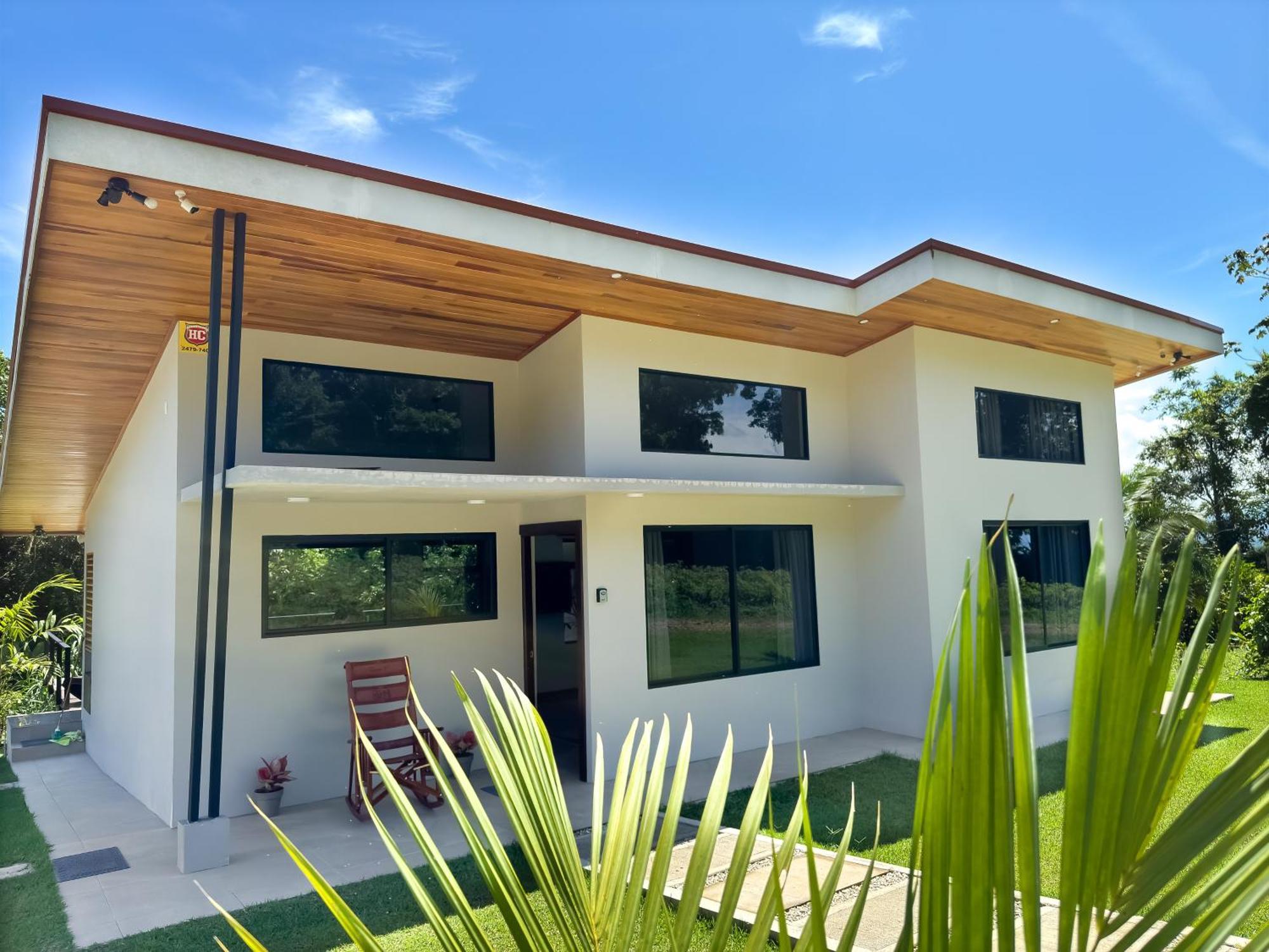 Oro Lodge *