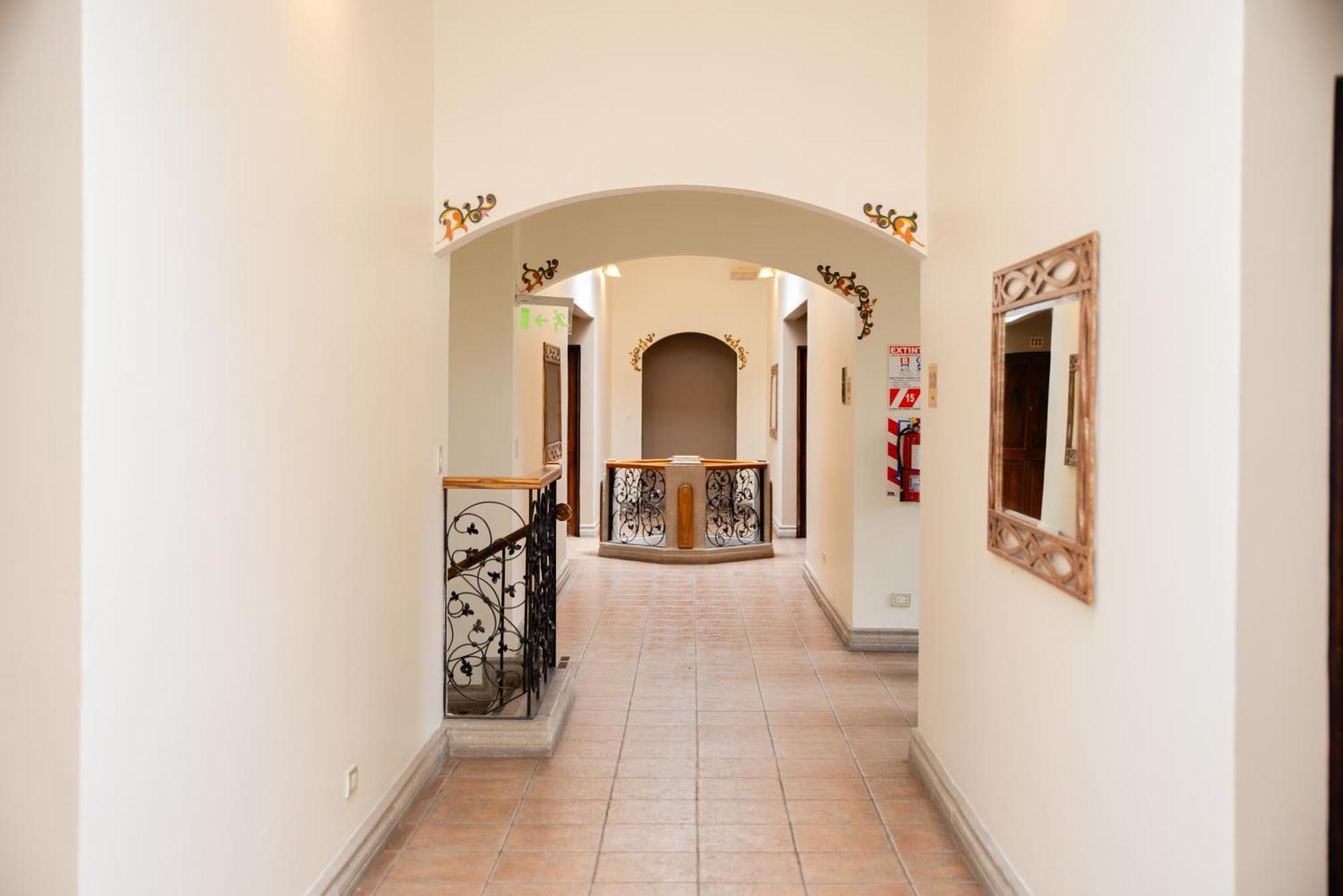 Casa Conde & San Jose (San Jose)