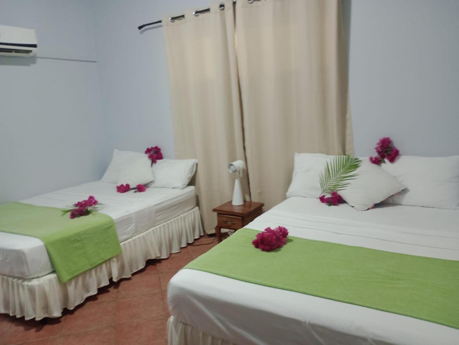 Villas Verdes Samara