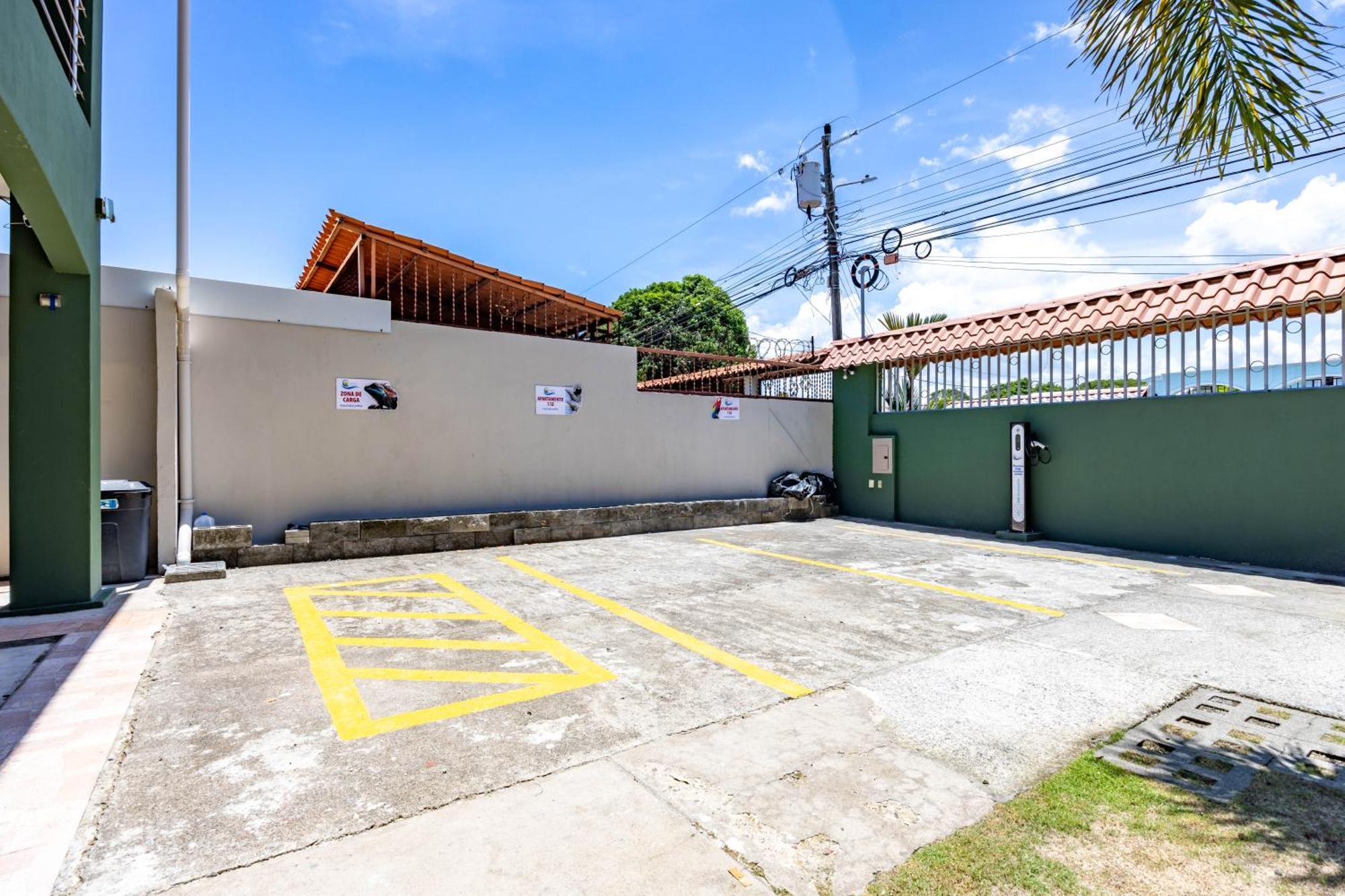 11b Sol Quadplex * Jaco