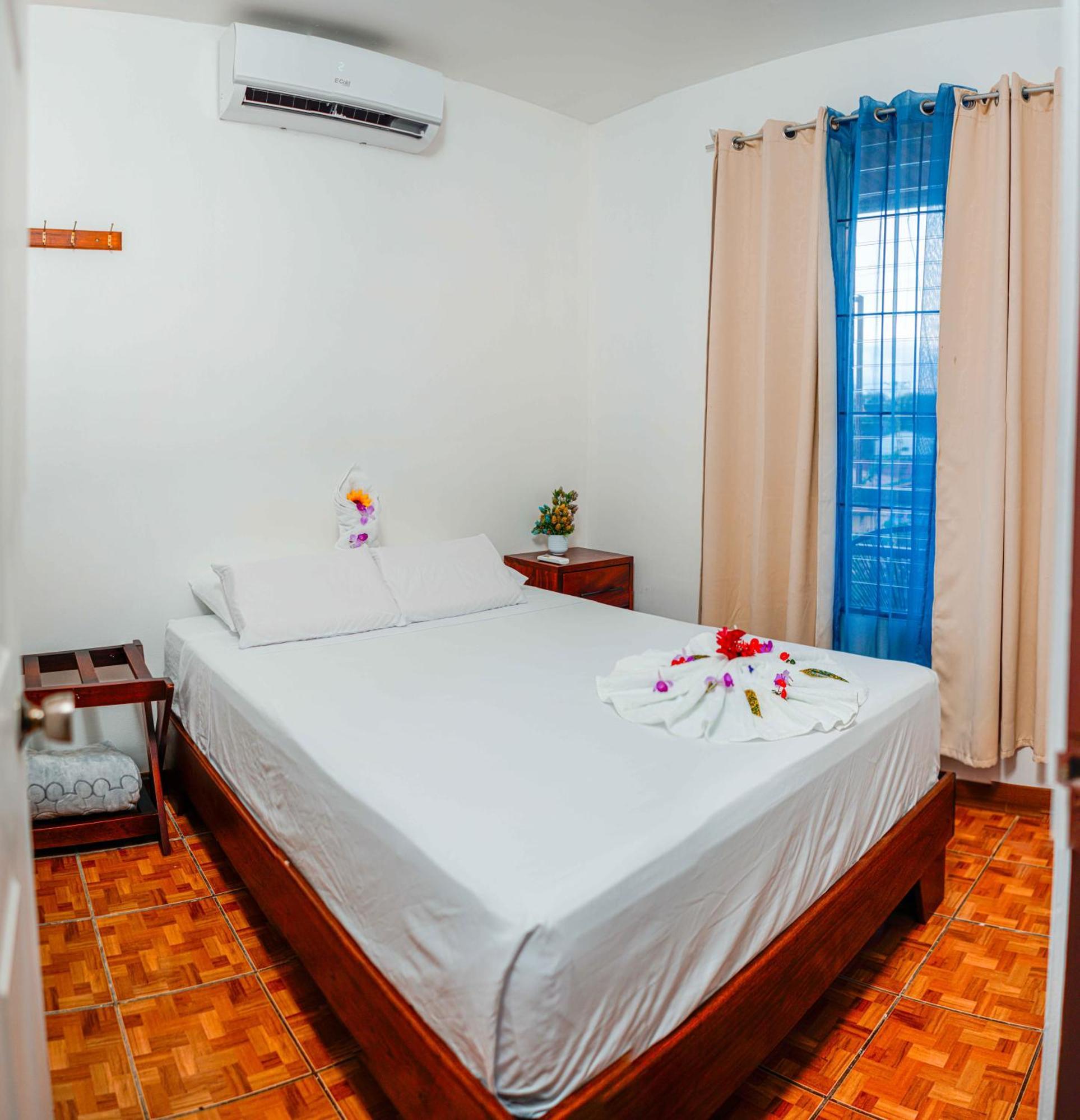 Coati Del Arenal Apartment