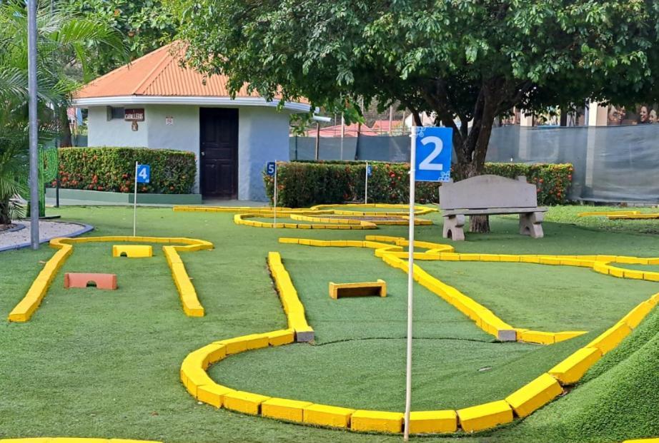 Hotel Nacazcol - Playas Del