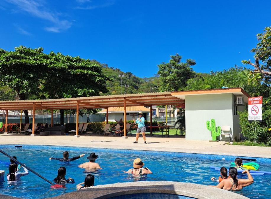 Hotel Nacazcol - Playas Del 3*