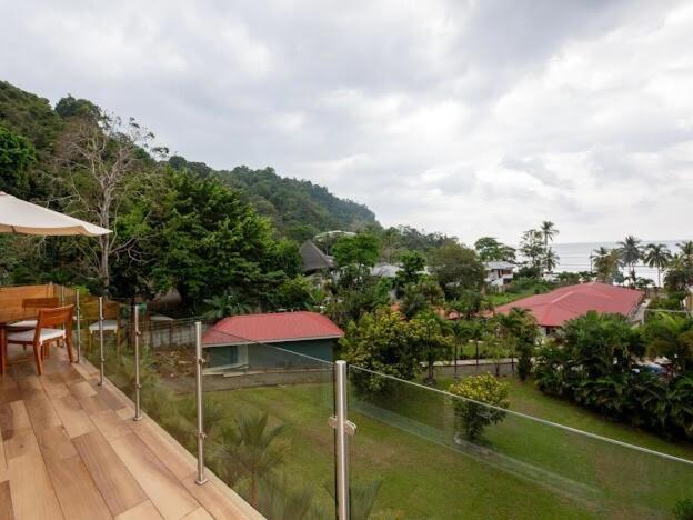 Beachfront Stunning Views Apartment Jaco