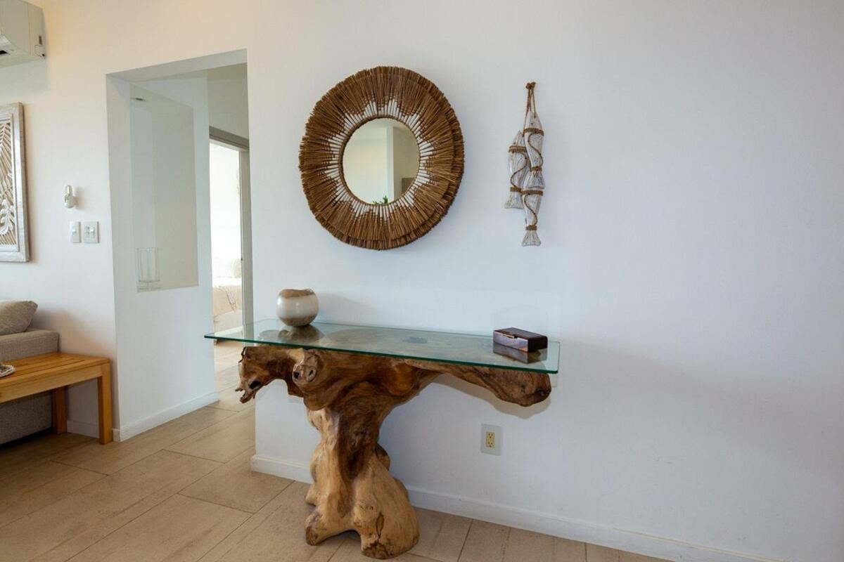 Apartment Beachfront Stunning Views