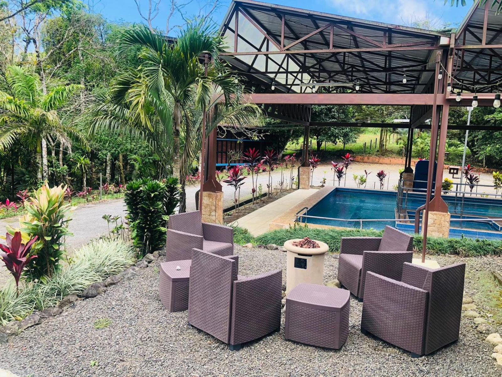 Hotel Avita Quesada (Alajuela)
