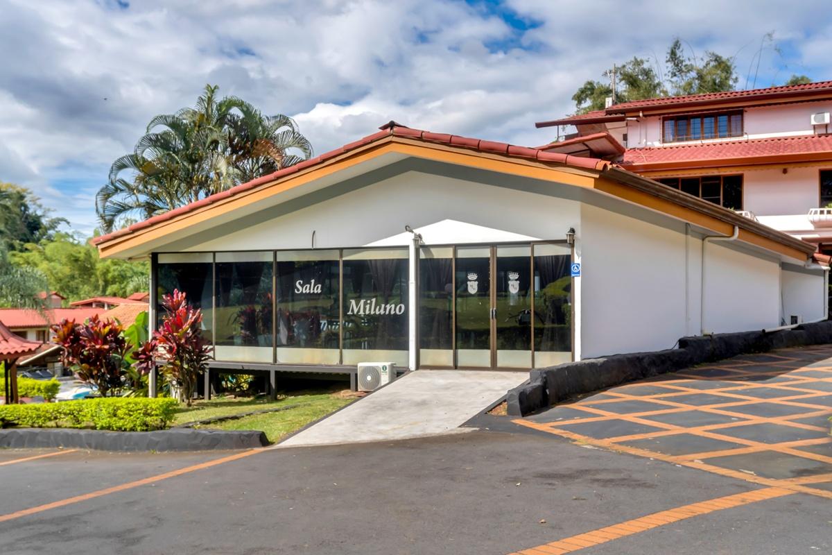 Martino And 3* Alajuela
