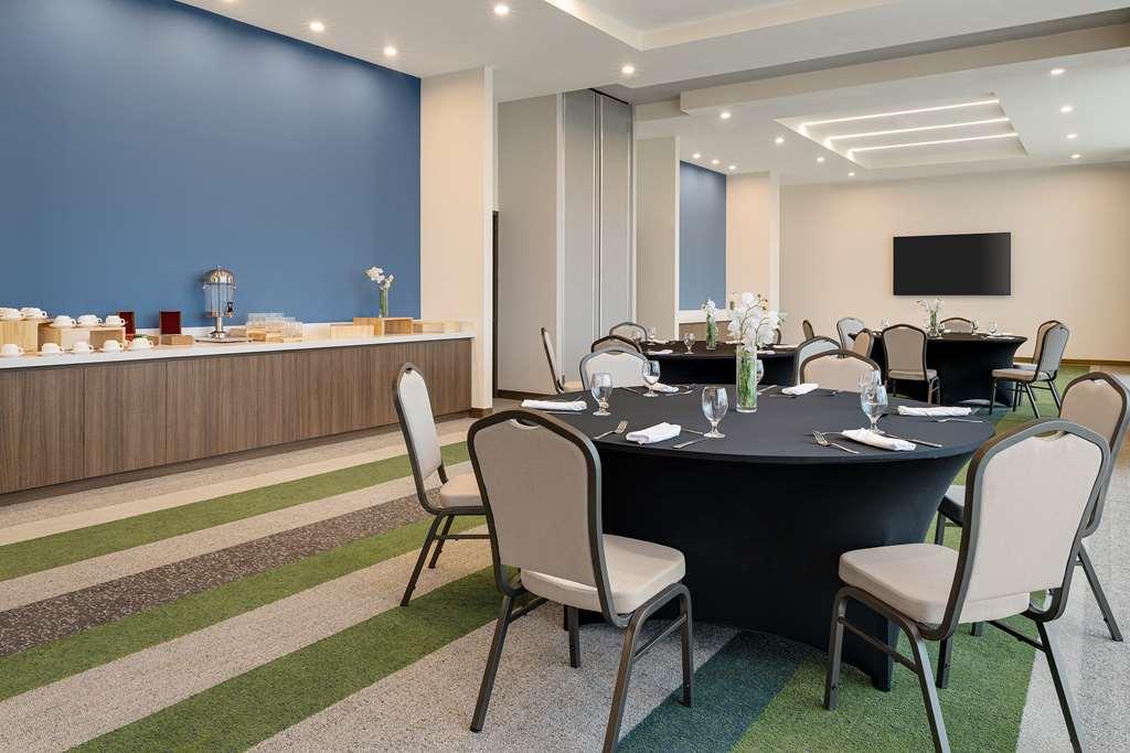 Hotel Hilton Garden San Jose Airport Mall *