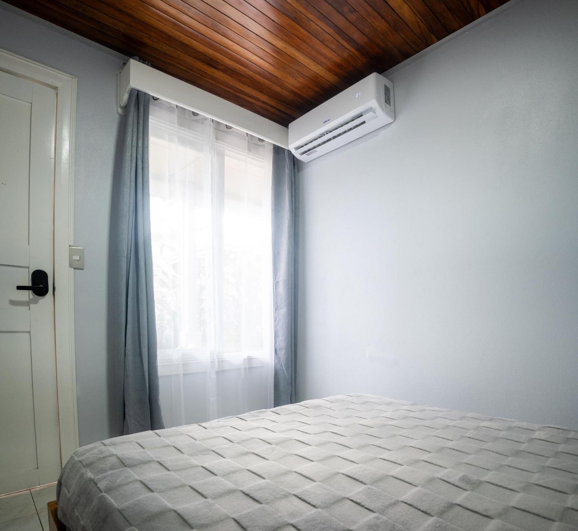Arenal Poshpacker Hostel