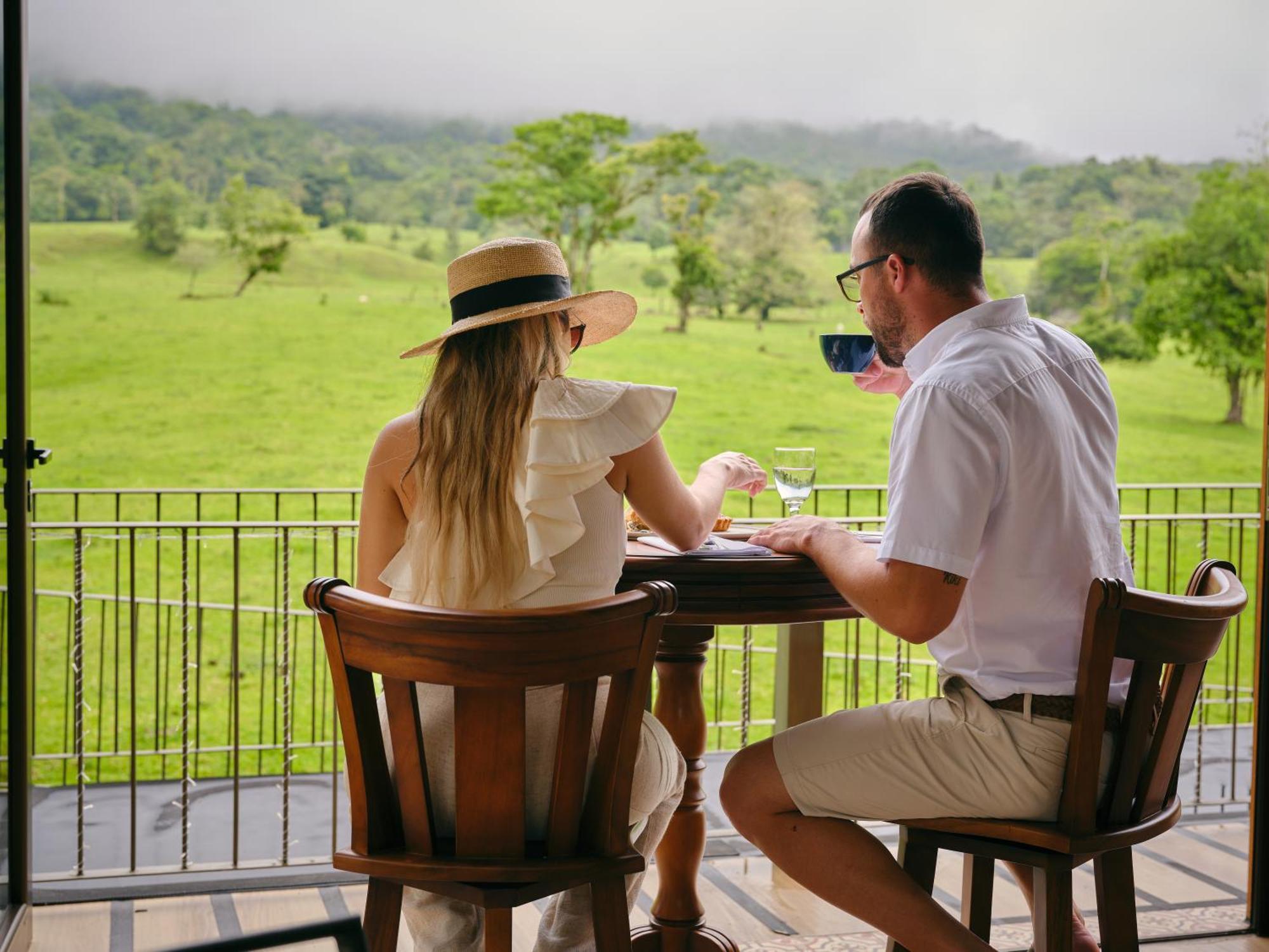 Hotel Paradise Hot Springs - Thermal Water & Volcano Views La Fortuna