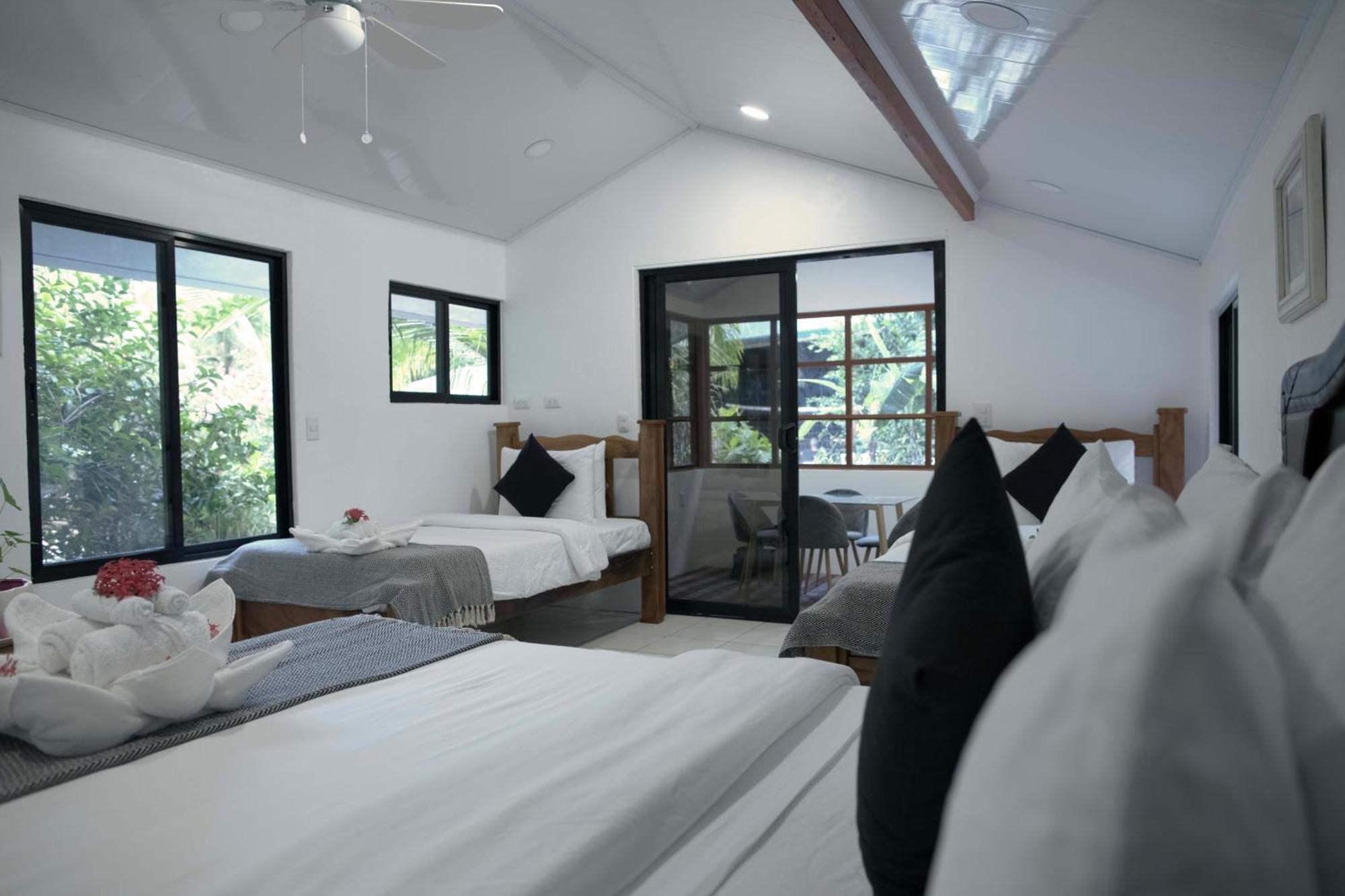 Jungle's Edge Hotel