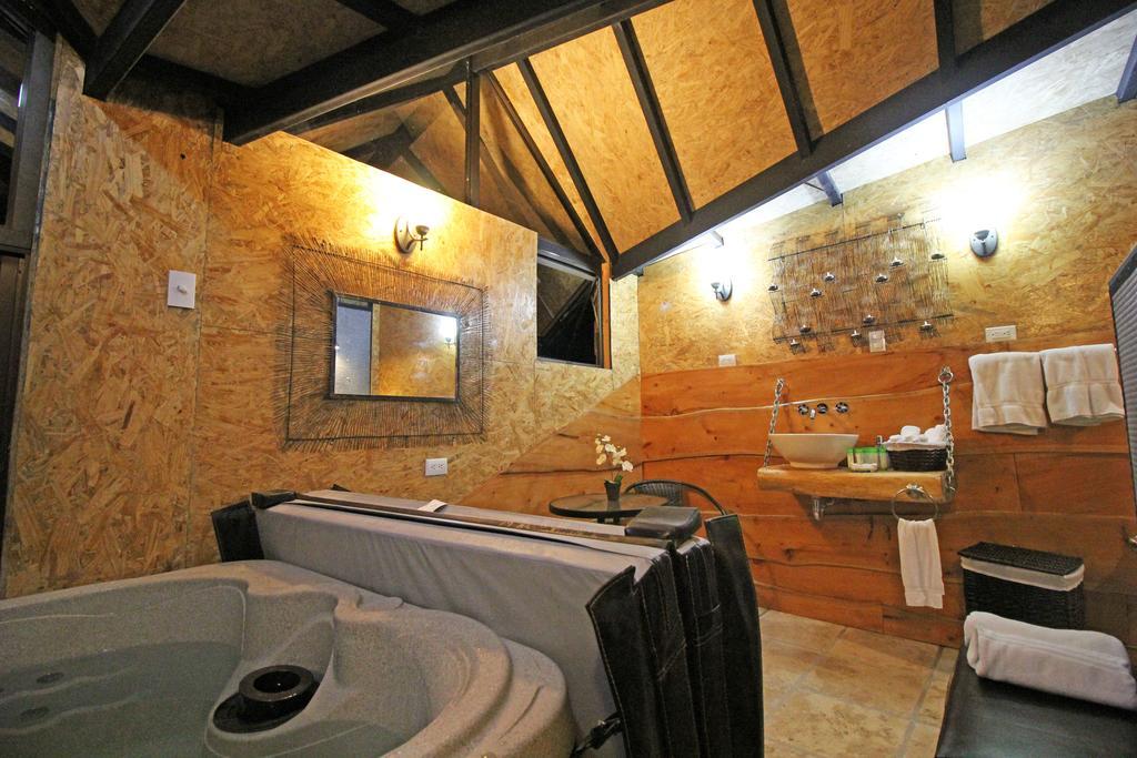 Hotel Altura 3*