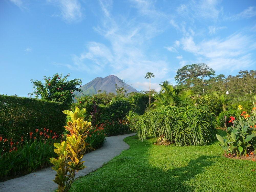 Hotel Arenal Volcano 3*