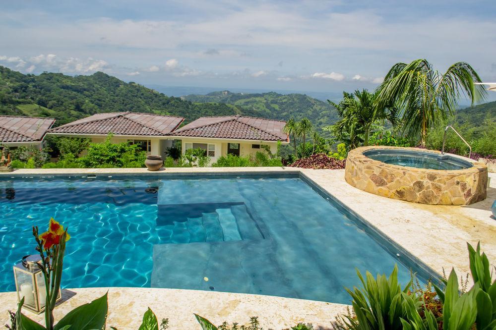 The Retreat At Altos Del Monte