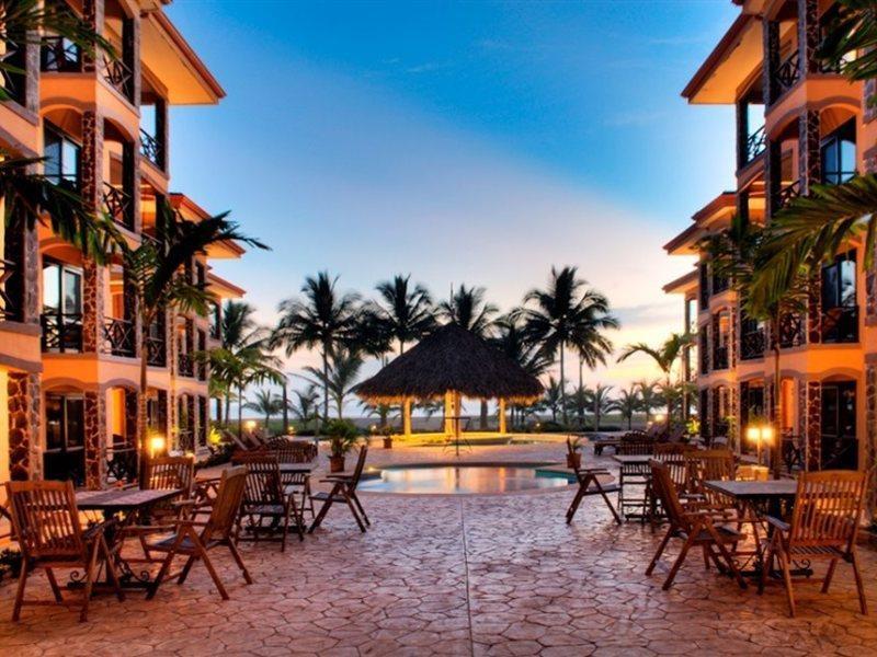 Bahia Encantada Beach Front Proyect, Jaco Paradise Aparthotel