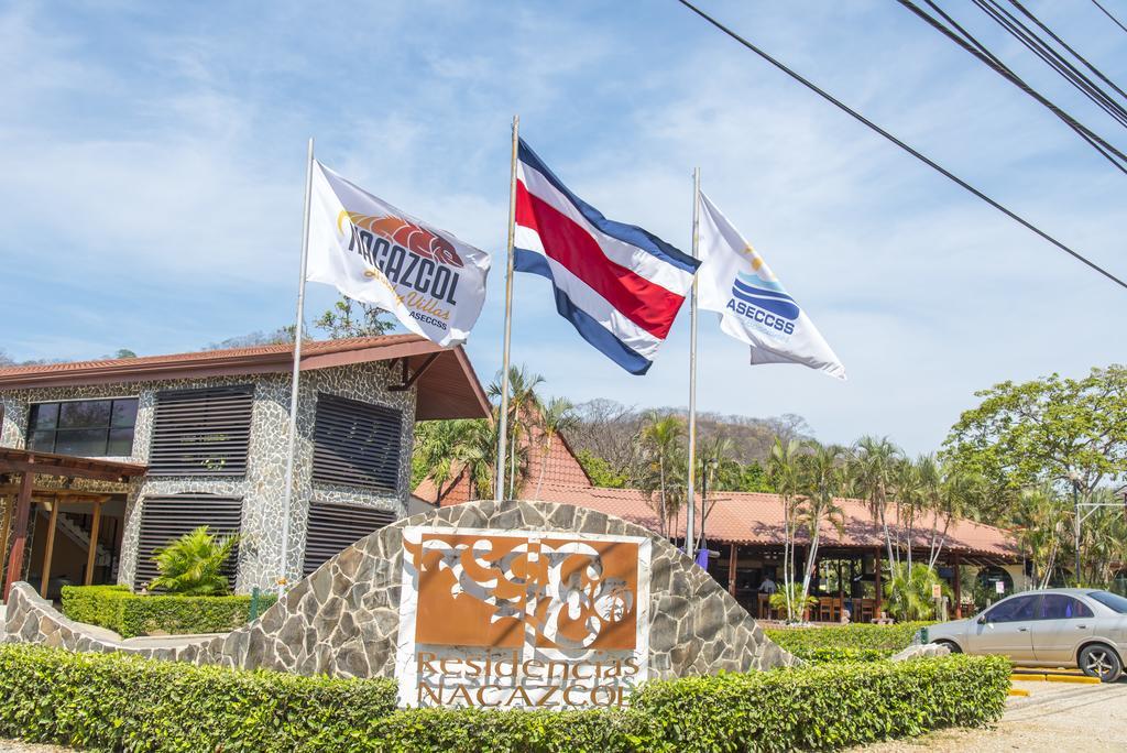 Nacazcol - Playas Del Hotel