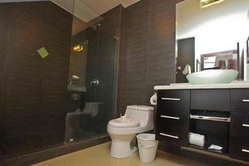 Diamante Del Sol Ocean Front, Paradise Cr