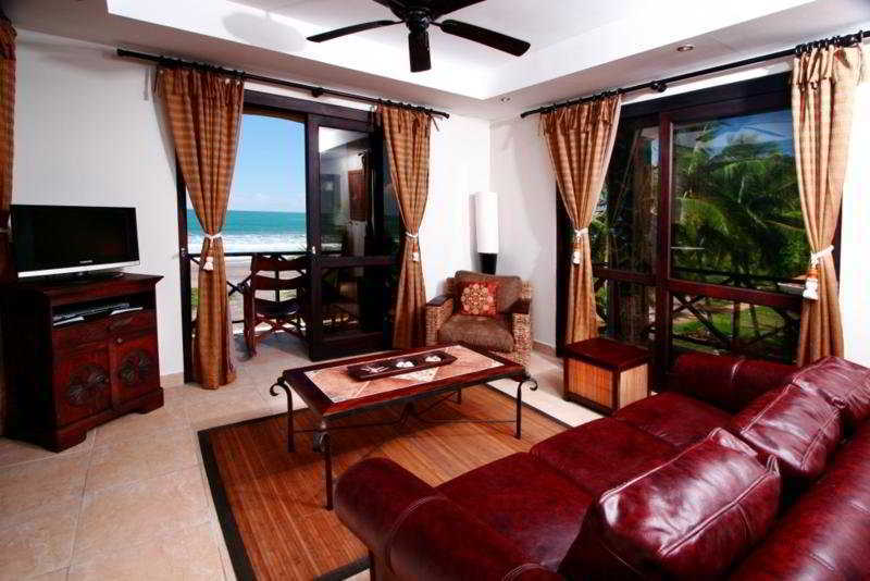 Bahia Encantada Beach Front Proyect, Jaco Paradise