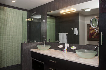 Diamante Del Sol Ocean Front, Paradise Cr *