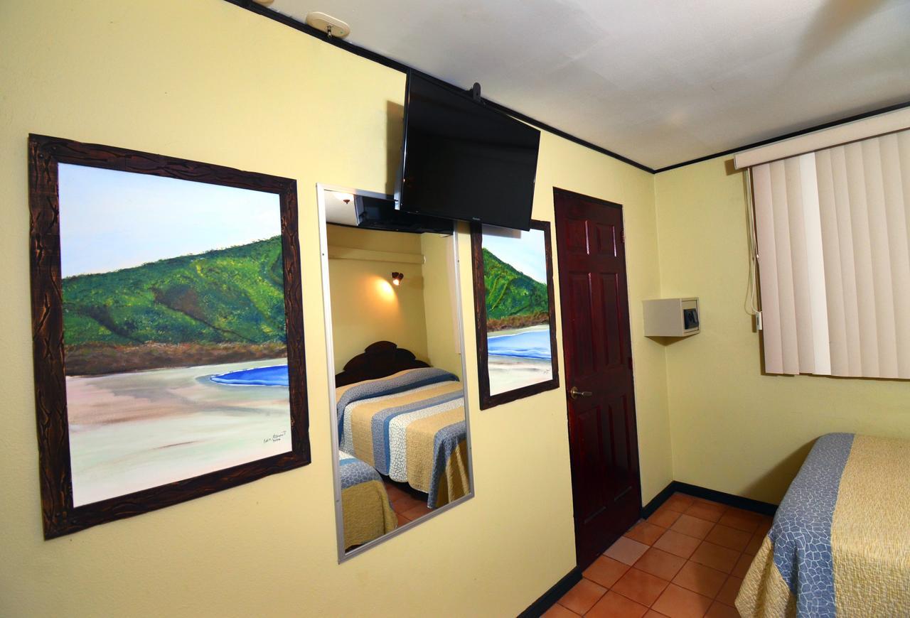 Mangaby Hotel Playa Hermosa (Guanacaste)