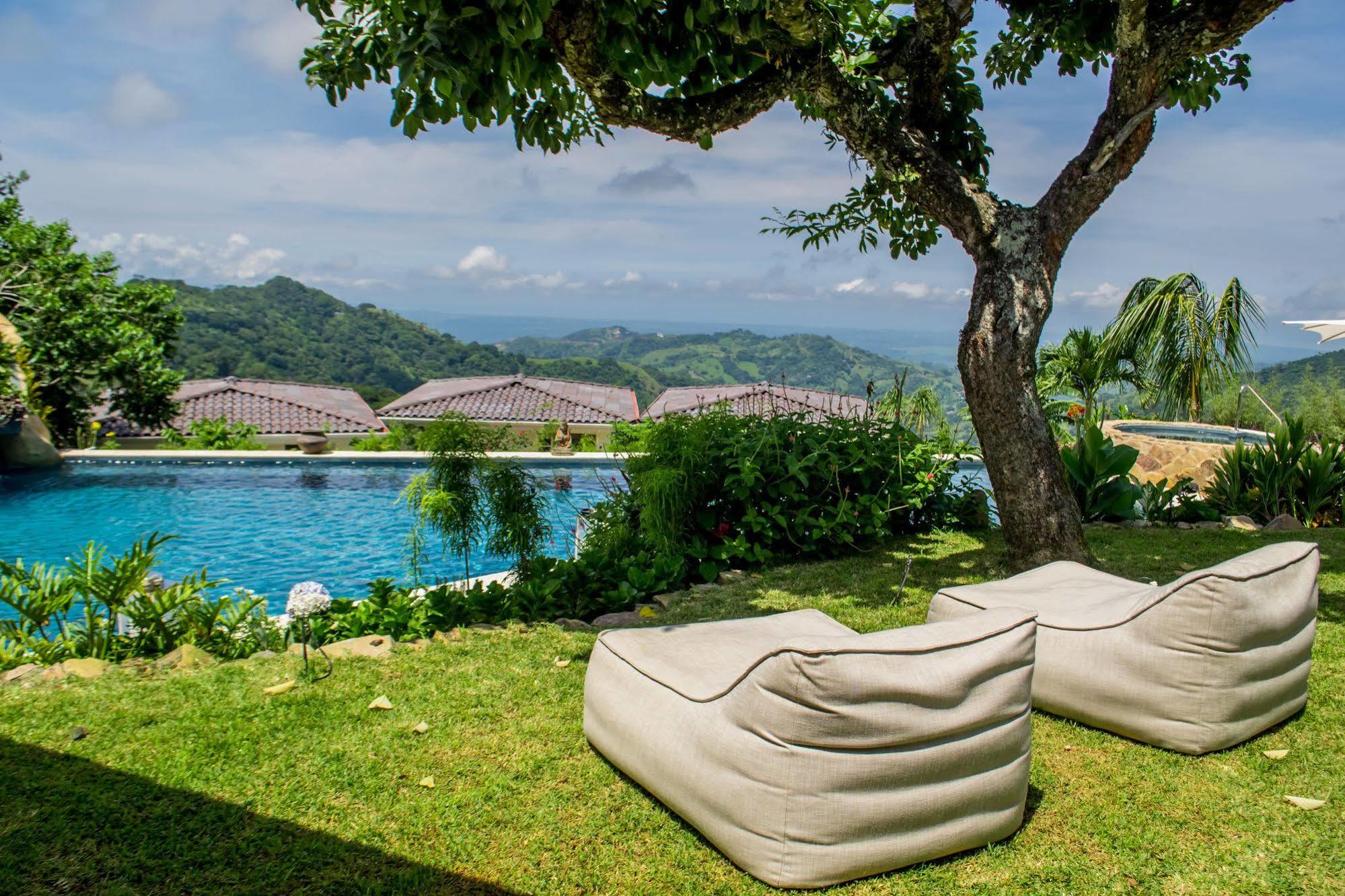 The Retreat At Altos Del Monte
