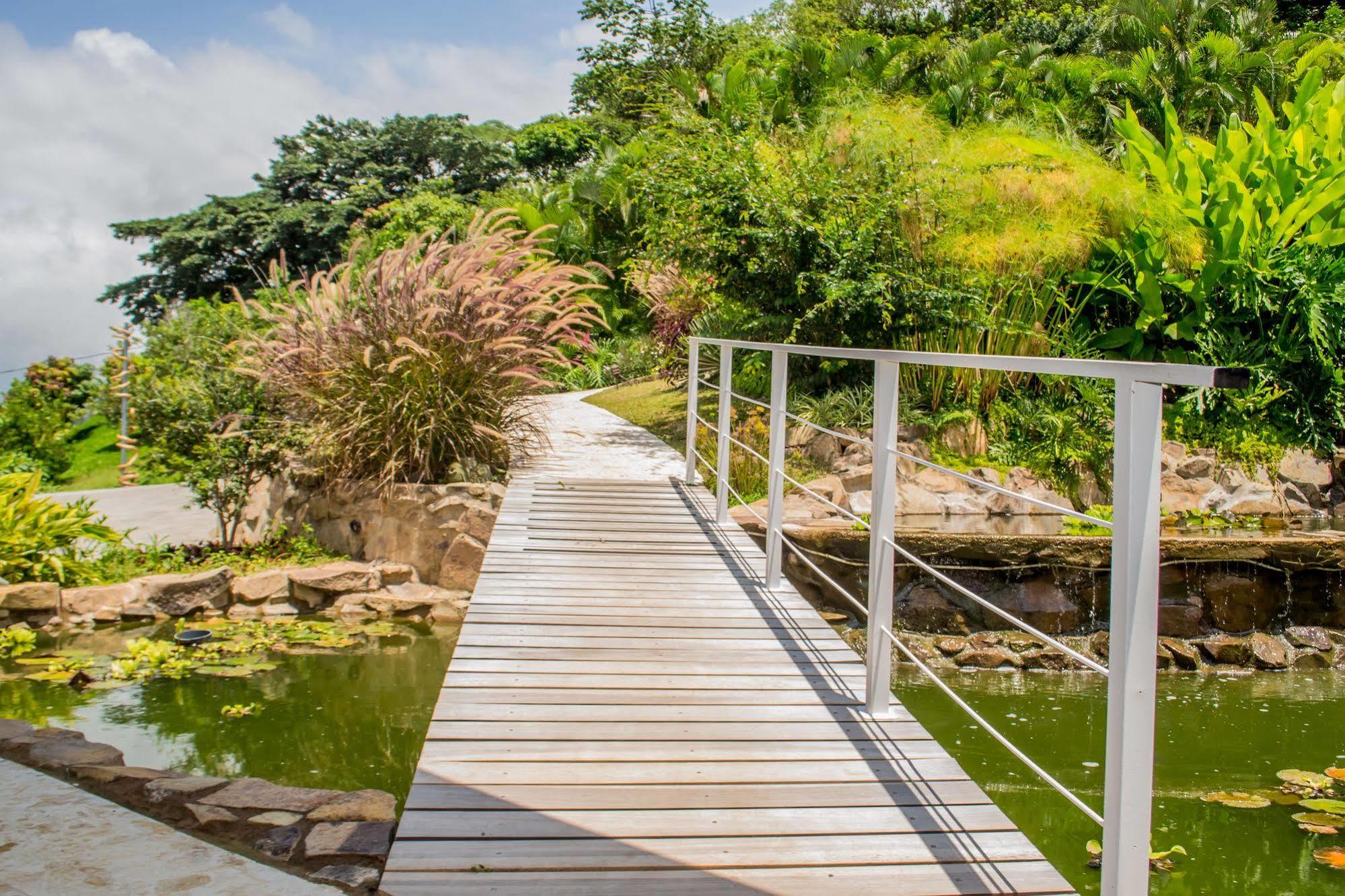 Hotel The Retreat At Altos Del Monte 3*