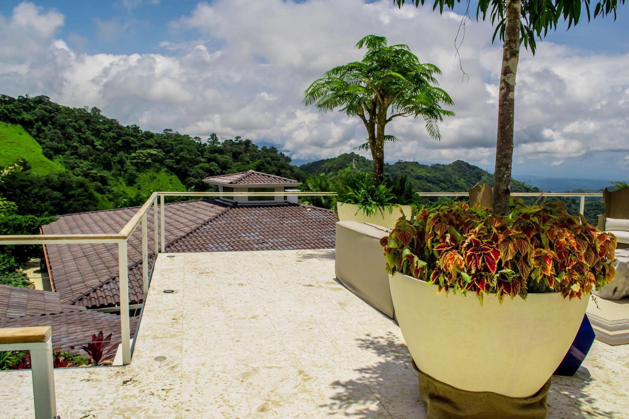 The Retreat At Altos Del Monte 3*